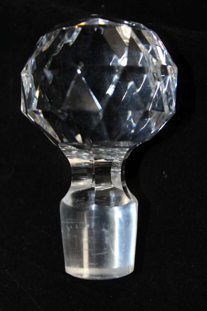 ROBERTS & DORE LTD A CUT GLASS DECANTER with silver mounts, London 1967, with faceted ball stopper - Image 4 of 4