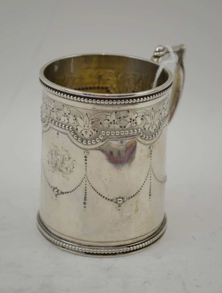 WILLIAM EVANS A SILVER CHRISTENING MUG of tapering form, decoratively banded, beaded swags,