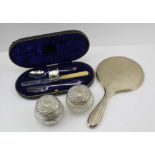 ISAAC ELLIS & SONS AN EDWARDIAN CHRISTENING SET IN ORIGINAL CASE, comprising; silver napkin ring,