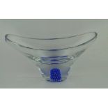 A 20TH CENTURY ART GLASS BOWL, of boat form raised upon a base with cobalt blue and bubble