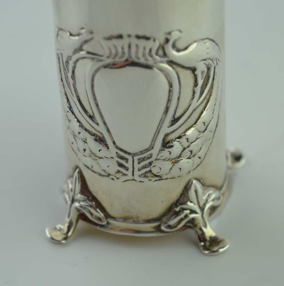 AN EARLY 20TH CENTURY SILVER BUD VASE, Birmingham 1914, 12.5cm high, together with a SILVER CYLINDER - Image 3 of 6