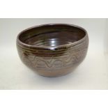 A STUDIO POTTERY STONEWARE BOWL, considered to be Winchcombe, in the manner of Ray Finch, 26cm