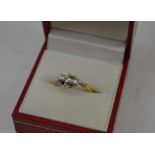 AN 18CT GOLD & PLATINUM DIAMOND RING, ring size; "N1/2"