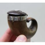 GEORGE III CURLY HORN SNUFF MULL, coconut hinged cover, plated mounts, 6cm