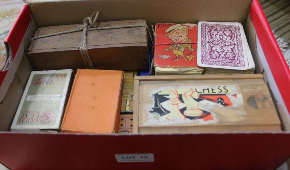 A BOX CONTAINING A SELECTION OF VINTAGE GAMES, to include dominoes, cards & chess, etc