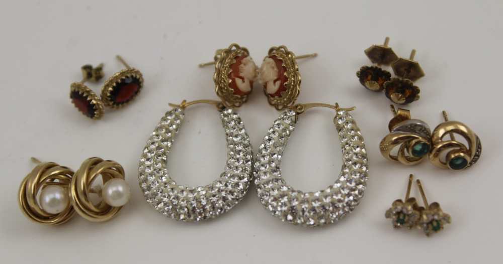 A COLLECTION OF SEVEN PAIRS OF GOLD EARRINGS, to include; cameo and stone set, gross weight; 13g