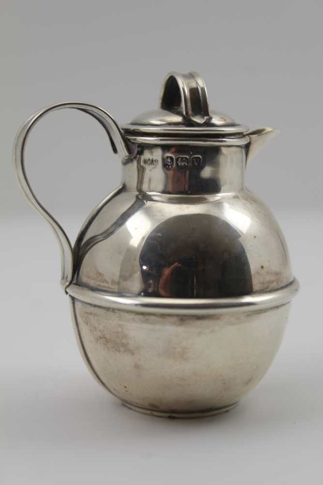 HILLIARD & THOMASON A LATE 19TH CENTURY SILVER CREAM JUG of wrythen form, with beaded handle, gilded - Image 3 of 5