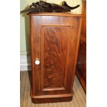 A LATE 19TH CENTURY MAHOGANY FINISHED BEDSIDE POT CUPBOARD