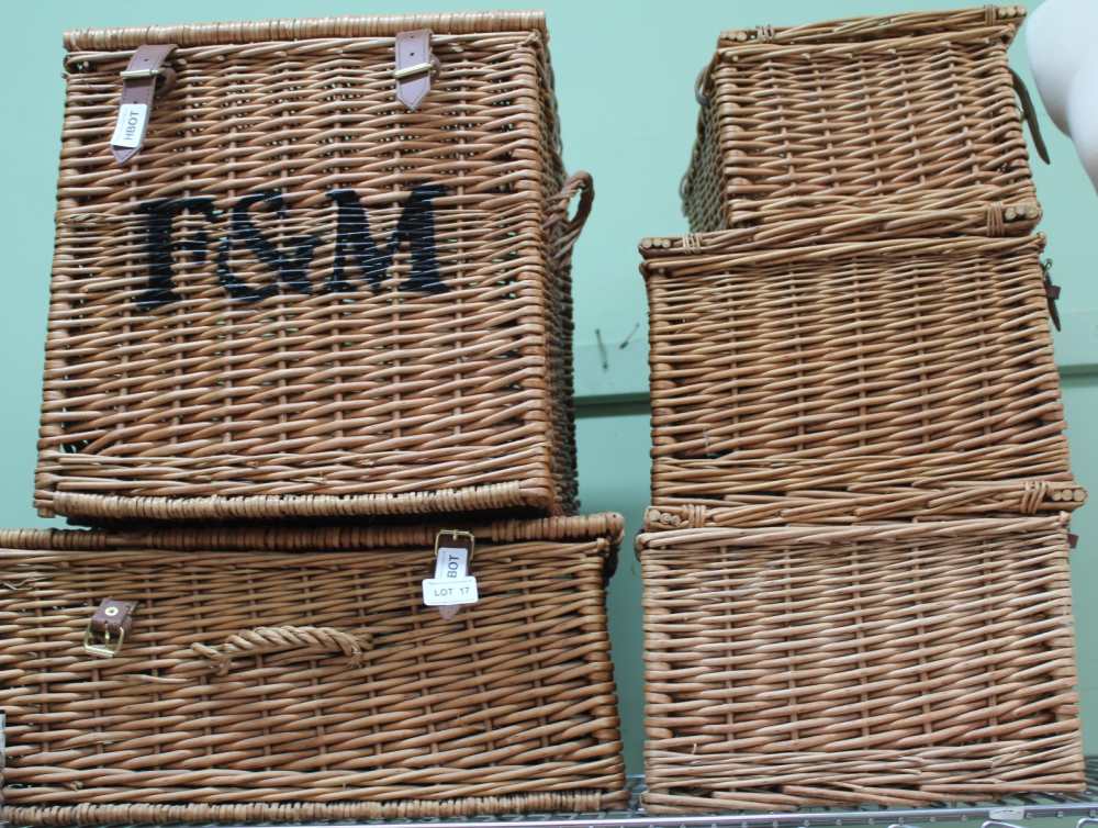 A LARGE SELECTION OF WOVEN WICKER HAMPERS to include branded Fortnum & Mason