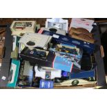 A BOX CONTAINING A LARGE SELECTION OF BOXED COLLECTOR'S VEHICLES VARIOUS