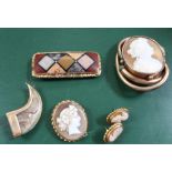 A SMALL JEWELLERY BOX containing a selection of predominantly gold mounted brooches