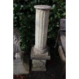 A CAST CONCRETE COLUMN