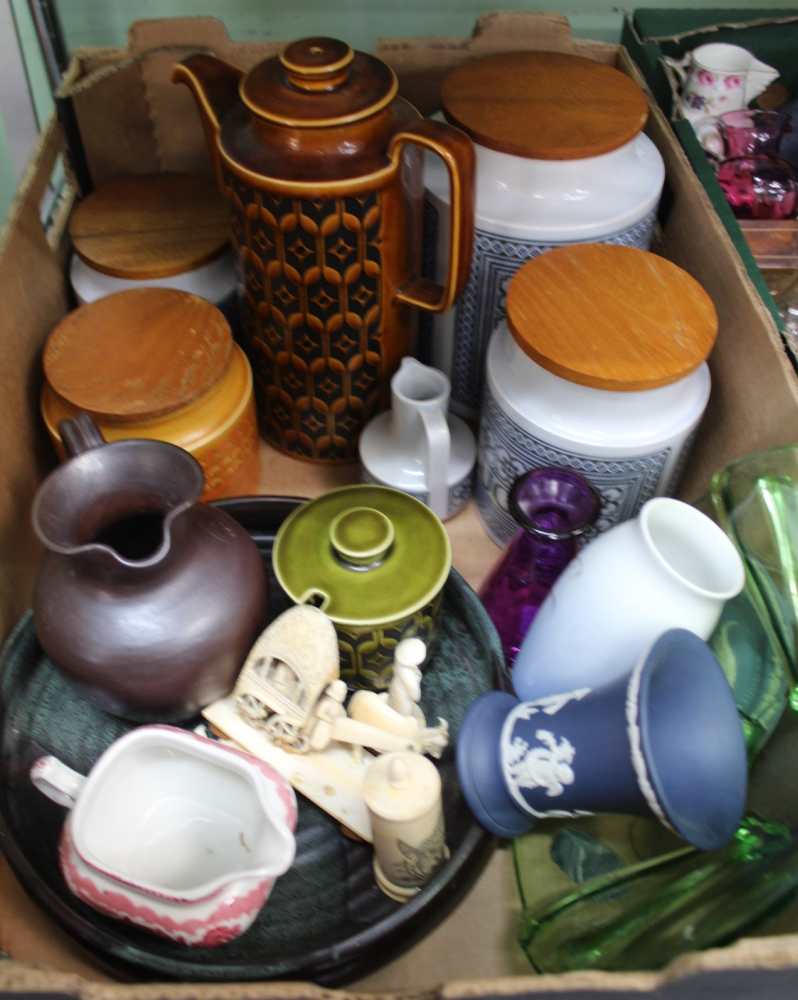 A BOX FULL USEFUL & COLLECTABLE DOMESTIC ITEMS to include kitchen storage jars by Hornsea