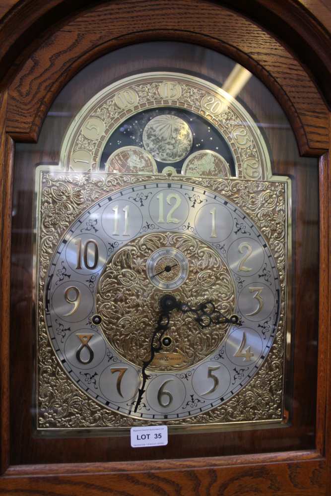 A LARGE OAK FRAMED LONGCASE CLOCK by Howard Miller of Michigan, having a Kieninger movement, with - Image 2 of 2
