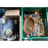 A BOX AND A CRATE CONTAINING A SELECTION OF DOMESTIC COLLECTABLES to include horse brasses and