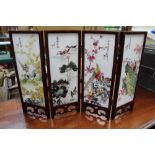 A SMALL SIZED DOUBLE-SIDED HAND PAINTED CHINESE TABLE SCREEN