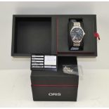 AN ORIS AUTOMATIC SWISS GENTLEMAN'S WRISTWATCH, grey dial with date aperture, inner batons and outer