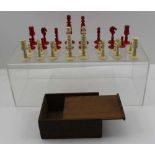 A 19TH CENTURY TURNED PROBABLE INDIAN CHESS SET, 7cm king height