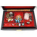 A QUANTITY OF COSTUME JEWELLERY including; earrings, necklaces, rings, malachite and other stone set