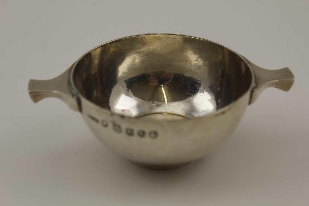 GEORGE AND MICHAEL CRICHTON A LATE 19TH CENTURY SILVER QUAICH of two-handled form, Edinburgh 1889,