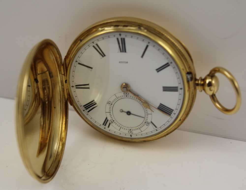 AN 18CT GOLD HUNTER TYPE GENTLEMAN'S POCKET WATCH white enamel dial with Roman numerals and