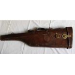 AN EARLY 20TH CENTURY LEATHER LEG OF MUTTON GUN CASE, 80cm long