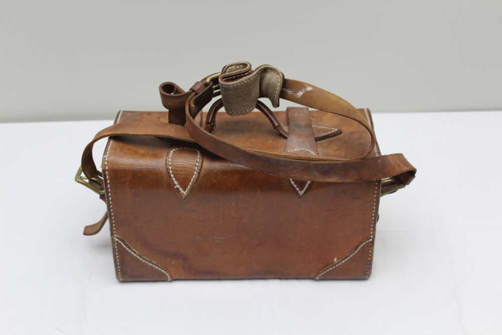 A LEATHER CARTRIDGE CASE, WITH HANDLE AND SHOULDER STRAP, 34cm wide - Image 3 of 4