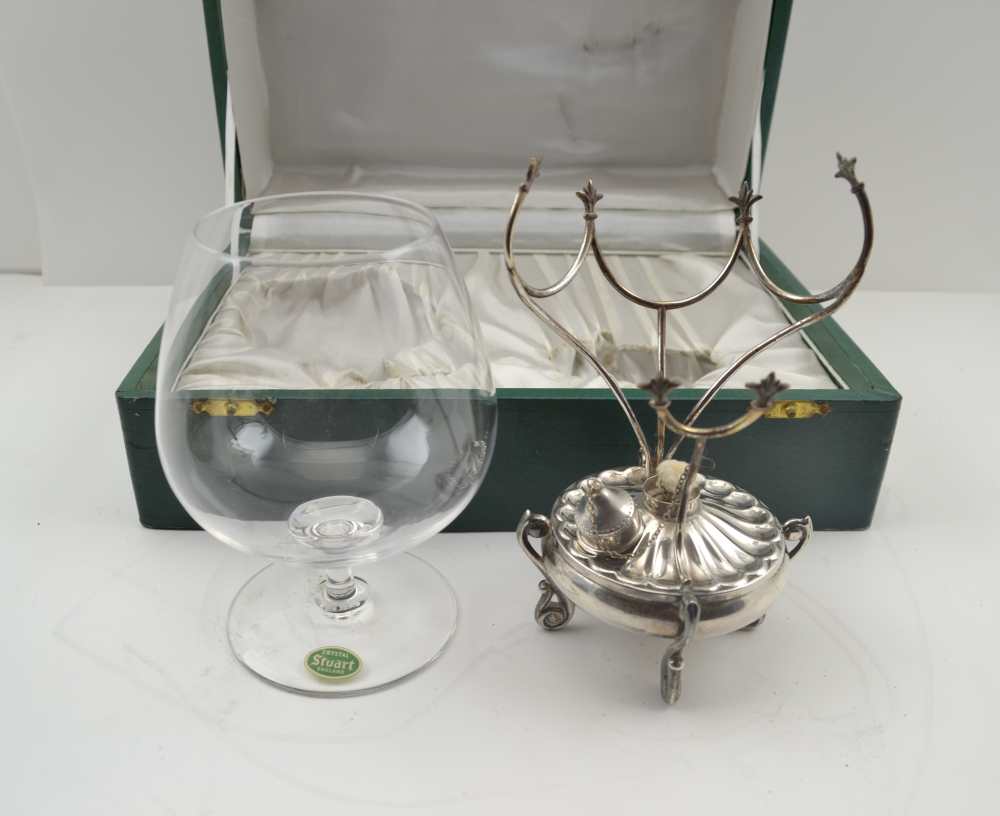 A CASED BRANDY WARMER, contains white metal spirit burner and a 'Stuart' crystal brandy glass - Image 2 of 4