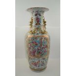 A LATE 19TH CENTURY CHINESE PORCELAIN FAMILLE ROSE VASE of baluster form, hand painted with panels