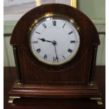 A FISRT QUARTER 20TH CENTURY MAHOGANY CASED MANTEL TIMEPIECE