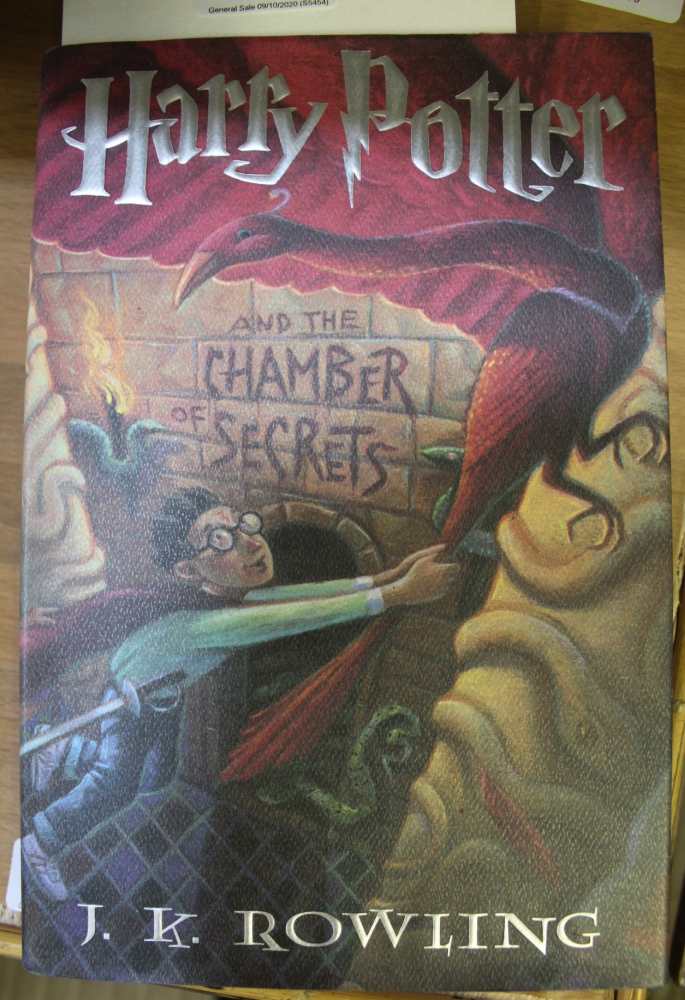 AN AMERICAN FIRST EDITION OF 'HARRY POTTER AND THE CHAMBER OF SECRETS'