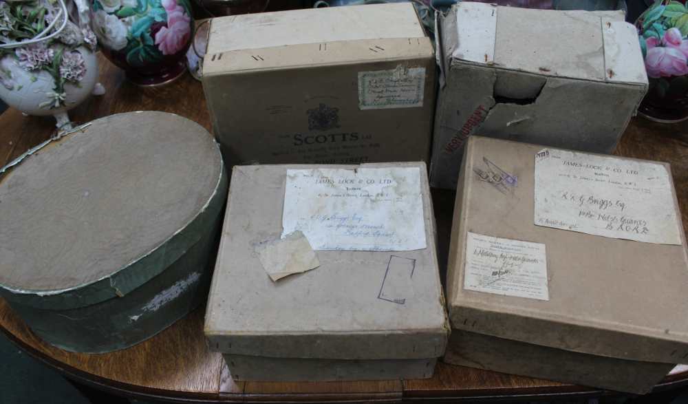 A SELECTION OF VINTAGE HAT BOXES plus contents