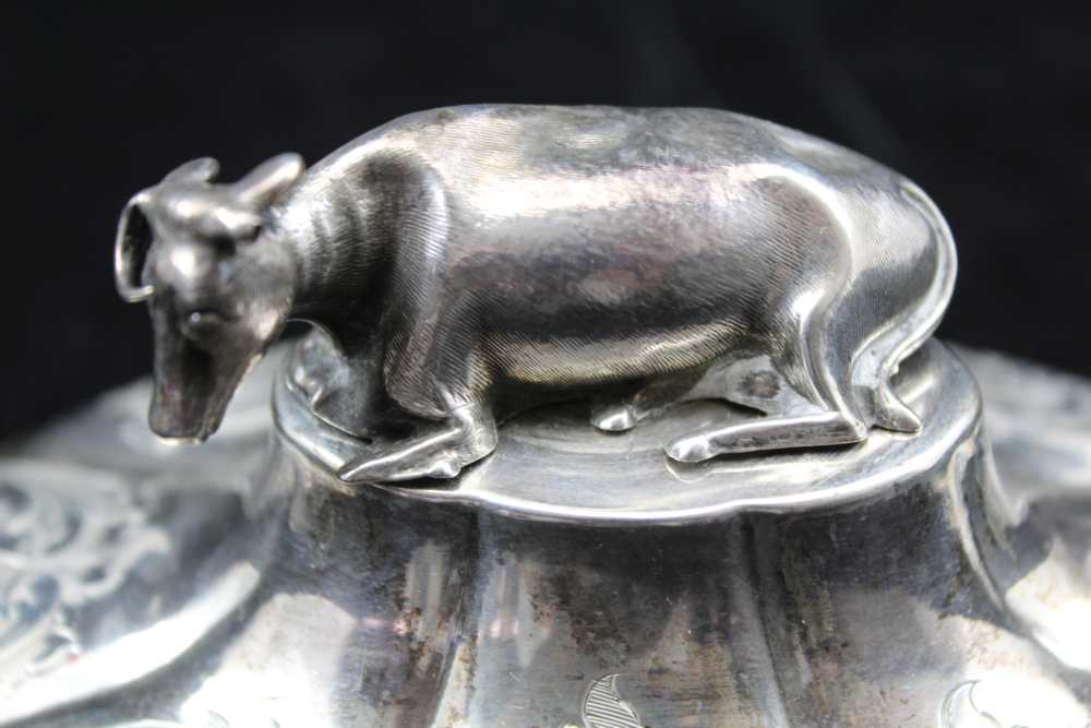 HAWKESWORTH, EYRE & CO. A MID 19TH CENTURY SILVER LIDDED GLASS BUTTER DISH, the cover with cow - Image 2 of 3