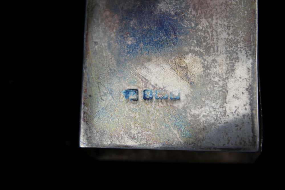 A COLLECTION OF SILVER ITEMS to include; two matchbox covers, a Wardell & Kempson niello silver - Image 3 of 4