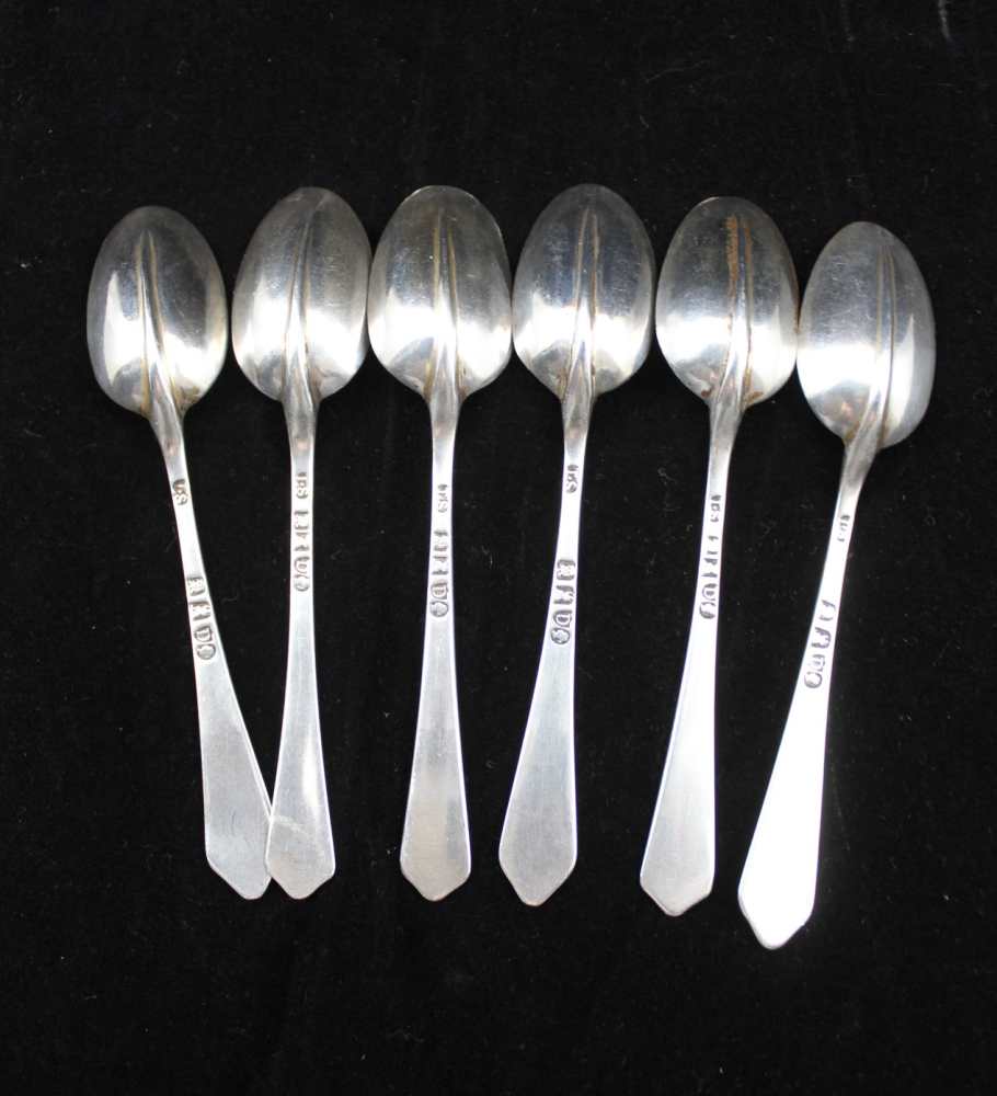 THOMAS STREETIN A SET OF SIX 19TH CENTURY BRITANNIA STANDARD SILVER COFFEE/TEA SPOONS, of rat tail - Image 3 of 3