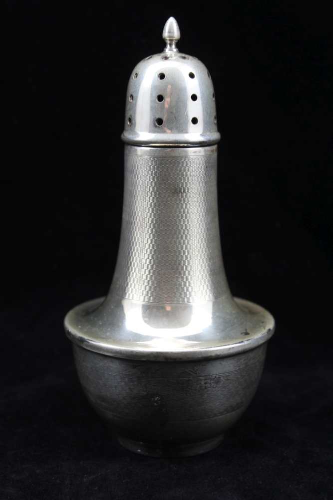 JOSEPH GLOSTER LTD. A SILVER SUGAR CASTER, engine turned decoration to the neck and the body, - Image 2 of 3
