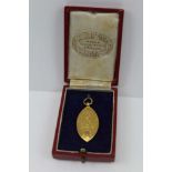 A 9CT GOLD 'SCOTTISH AMATEUR FOOTBALL ASSOCIATION' MEDAL, engraved to the reverse, 'Scottish Amateur