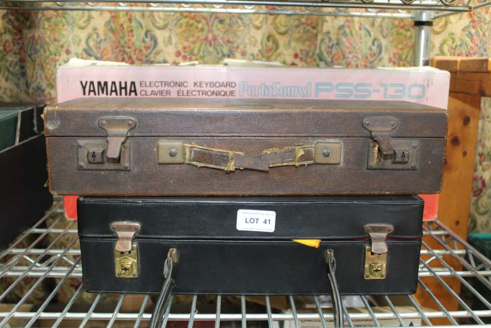 A SELECTION OF MUSICAL INSTRUMENTS, a cased Yamaha Portasound keyboard, and two cased clarinets - Image 4 of 4