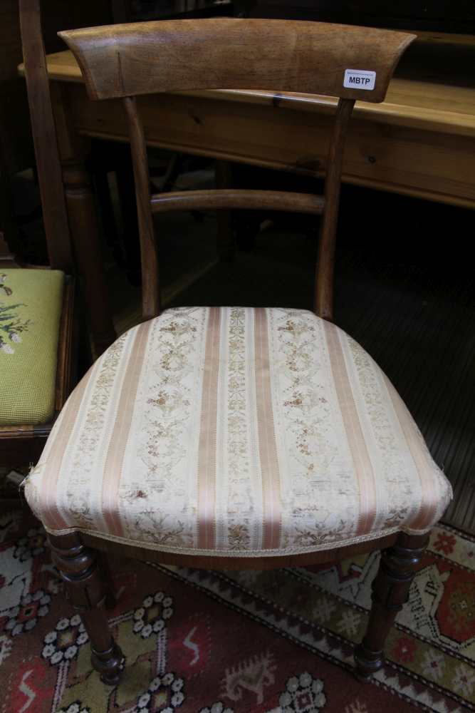 A WILLIAM IV DOUBLE BAR BACK SINGLE CHAIR with well carved legs, together with a Hepplewhite country - Image 3 of 3