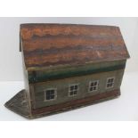 AN EARLY 20TH CENTURY SOFTWOOD HAND PAINTED ARK with slide out side, the main body 23cm x 30cm (