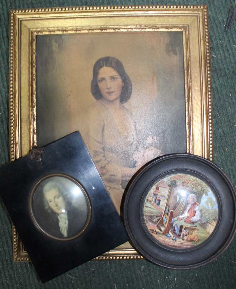 A BOX CONTAINING A SELECTION OF DECORATIVE PICTURES & PRINTS VARIOUS - Image 2 of 2