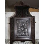A LATE 19TH CENTURY CARVED HANGING SINGLE DOOR CORNER CUPBOARD