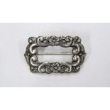 A DAVID ANDERSEN SCANDINAVIAN SILVER BROOCH, of Art Nouveau style, rectangular convex form,