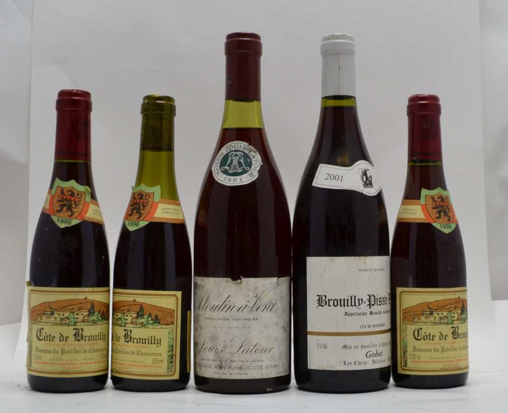A SELECTION OF RED BURGUNDY WINES; Brouilly Pisse-Vieille 2001, Gobet, 1 bottle Moulin à Vent