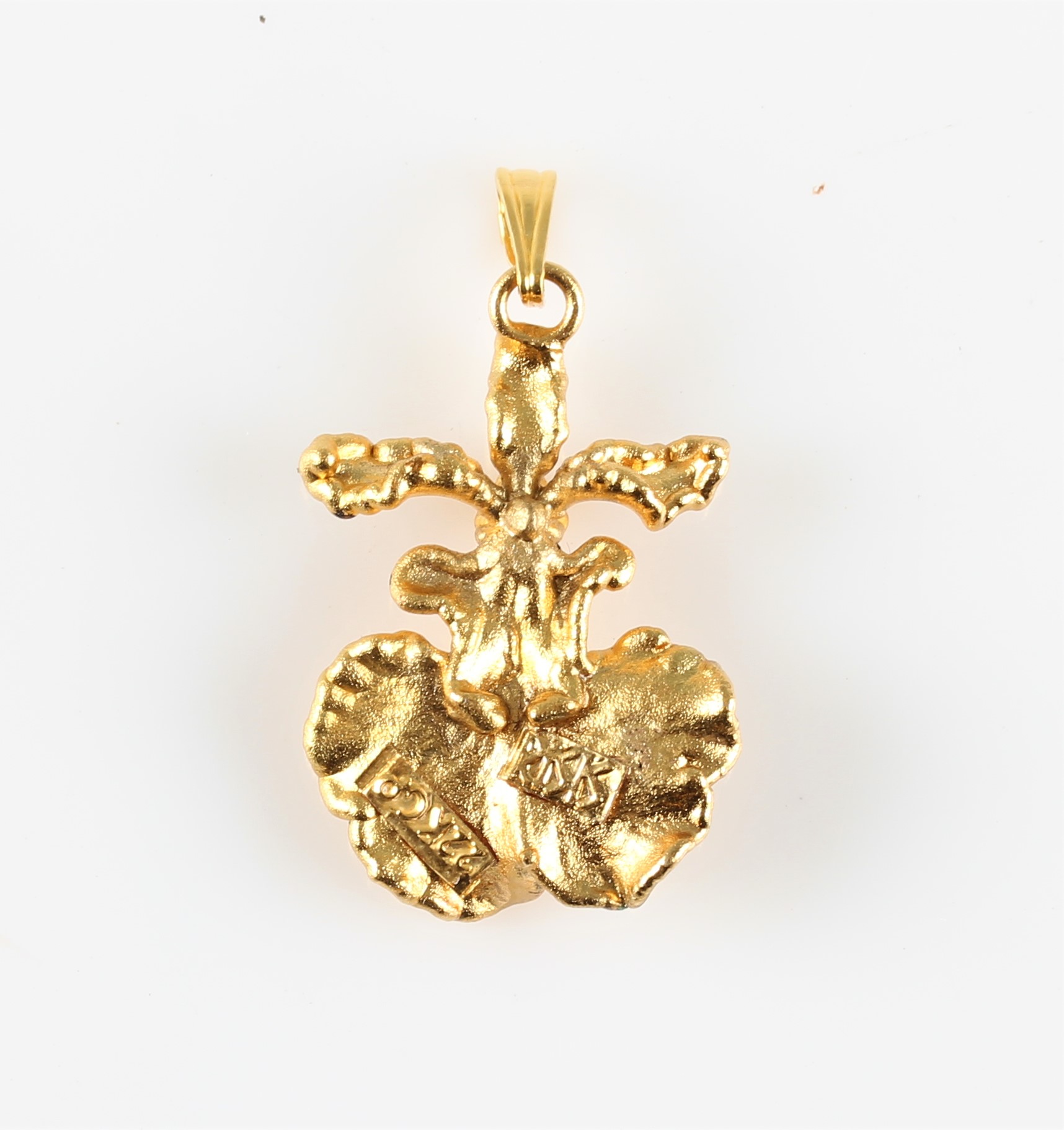 An orchid design pendant, stamped 22K with character marks, length approx. 3cm. - Image 2 of 2