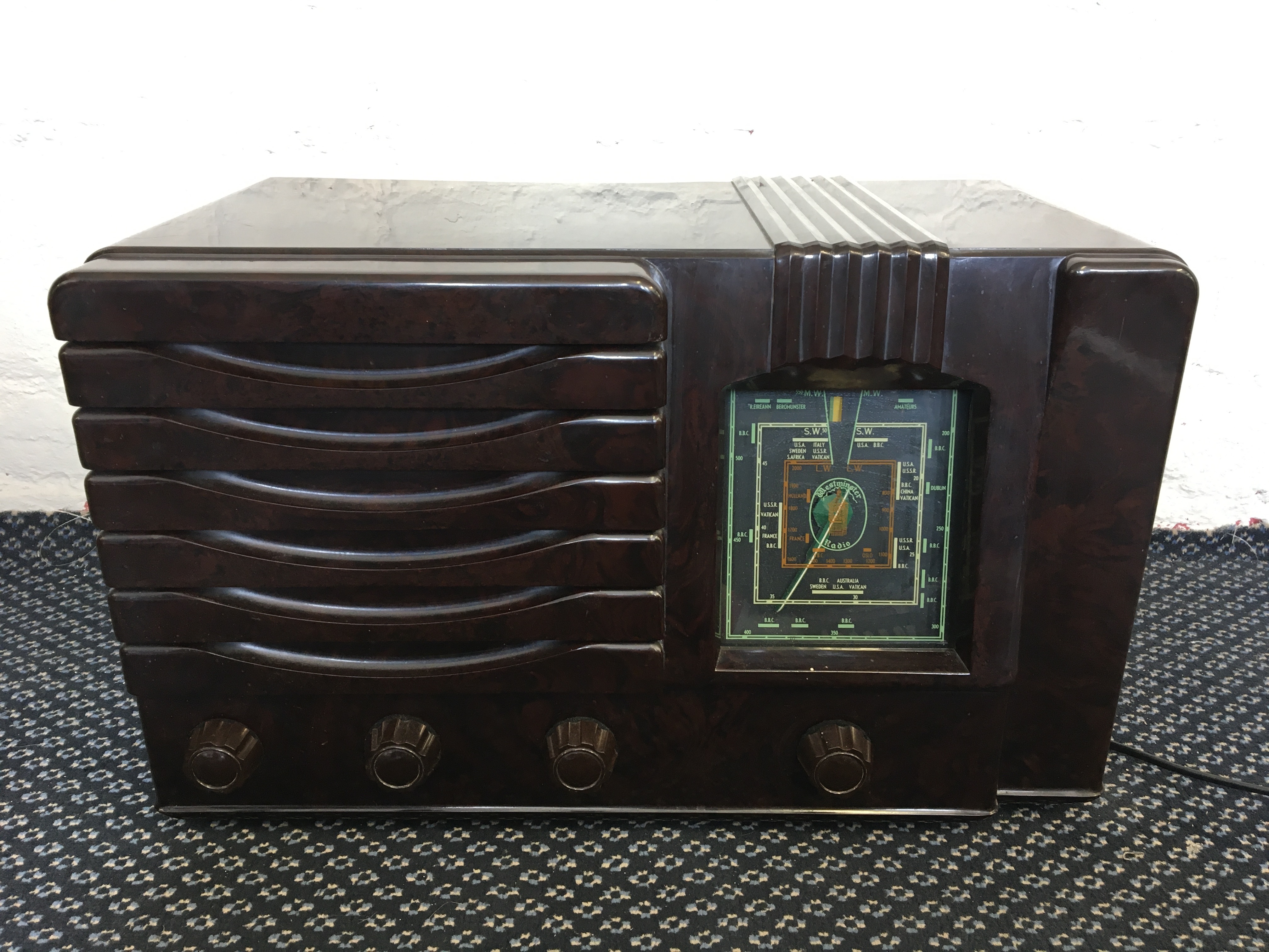 A Westminster model R.W.R 2/1 radio. IMPORTANT: Online viewing and bidding only. No in person