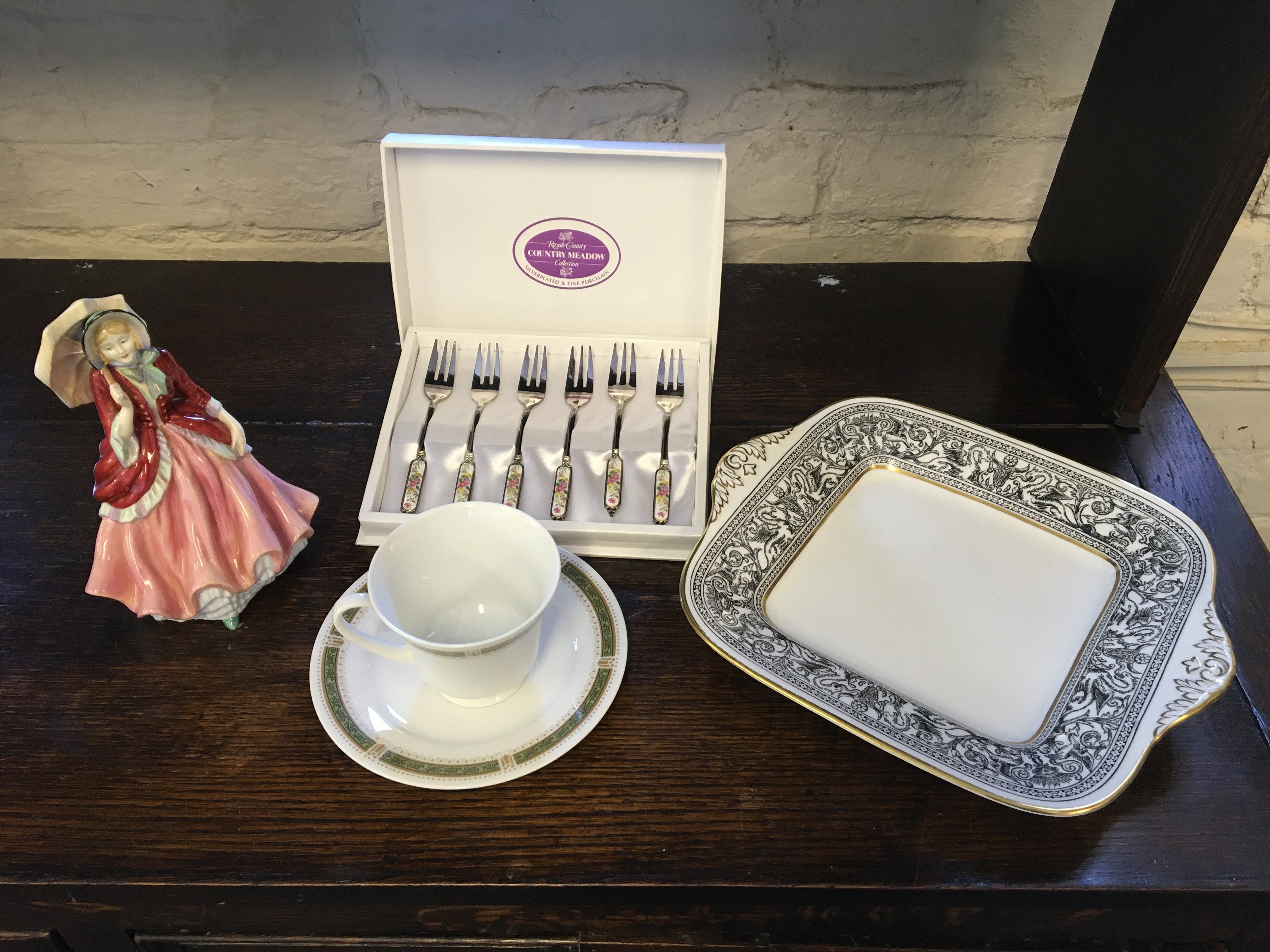 A Noritaké part tea service including cups and saucers, Paragon ‘Lady Patricia’ figurine, two set of