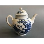 An 18th century Caughley ‘Fence’ pattern teapot, height 17cm. IMPORTANT: Online viewing and