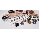 A quantity of costume jewellery to include, pearl style necklaces and bracelet (broken), various