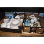 Dinner service and two boxes of assorted